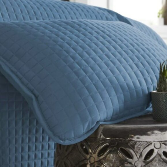 Vilano Oversized Quilt Set 3 pc - Picture 2 of 2